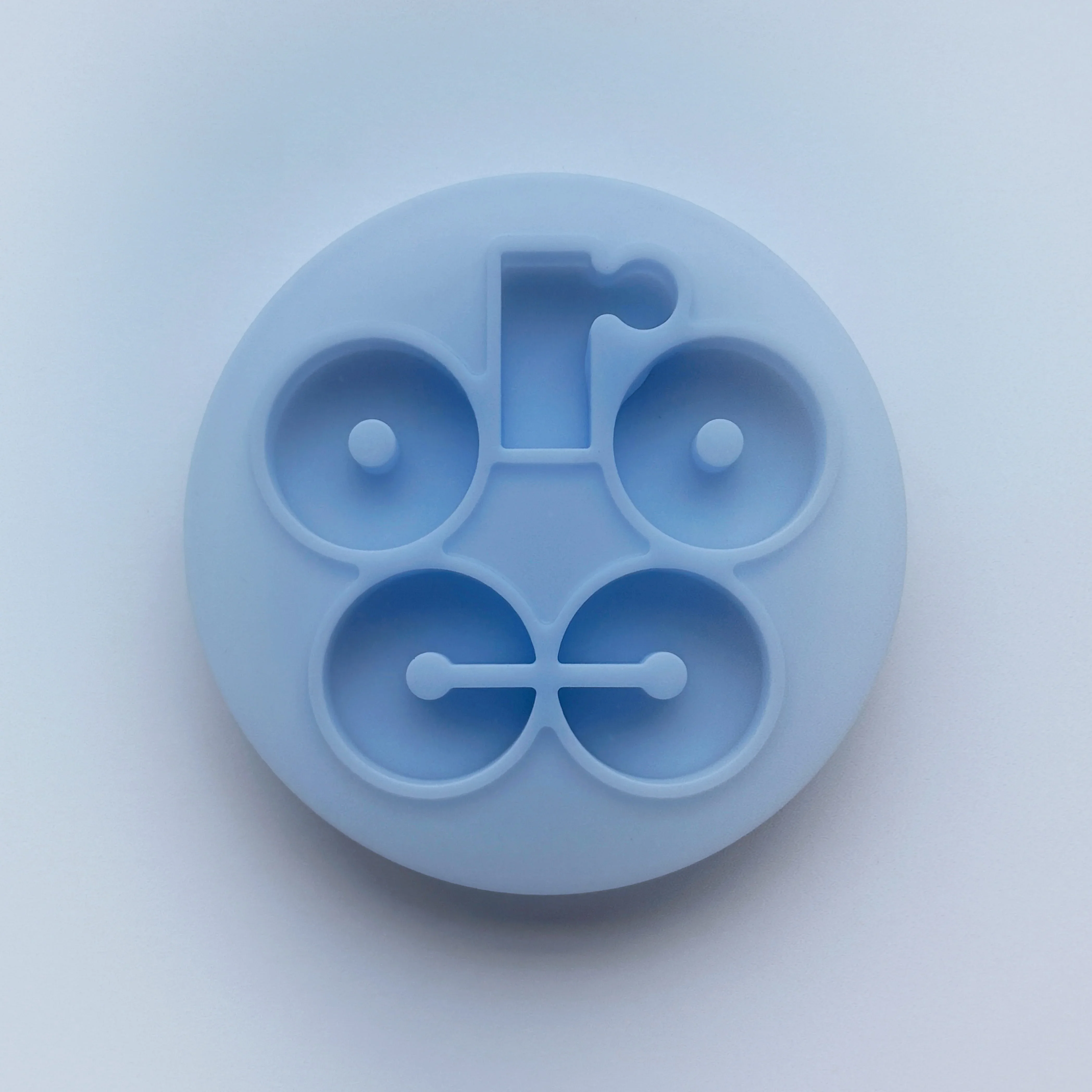 ‍Free Custom Ice Cube Mold