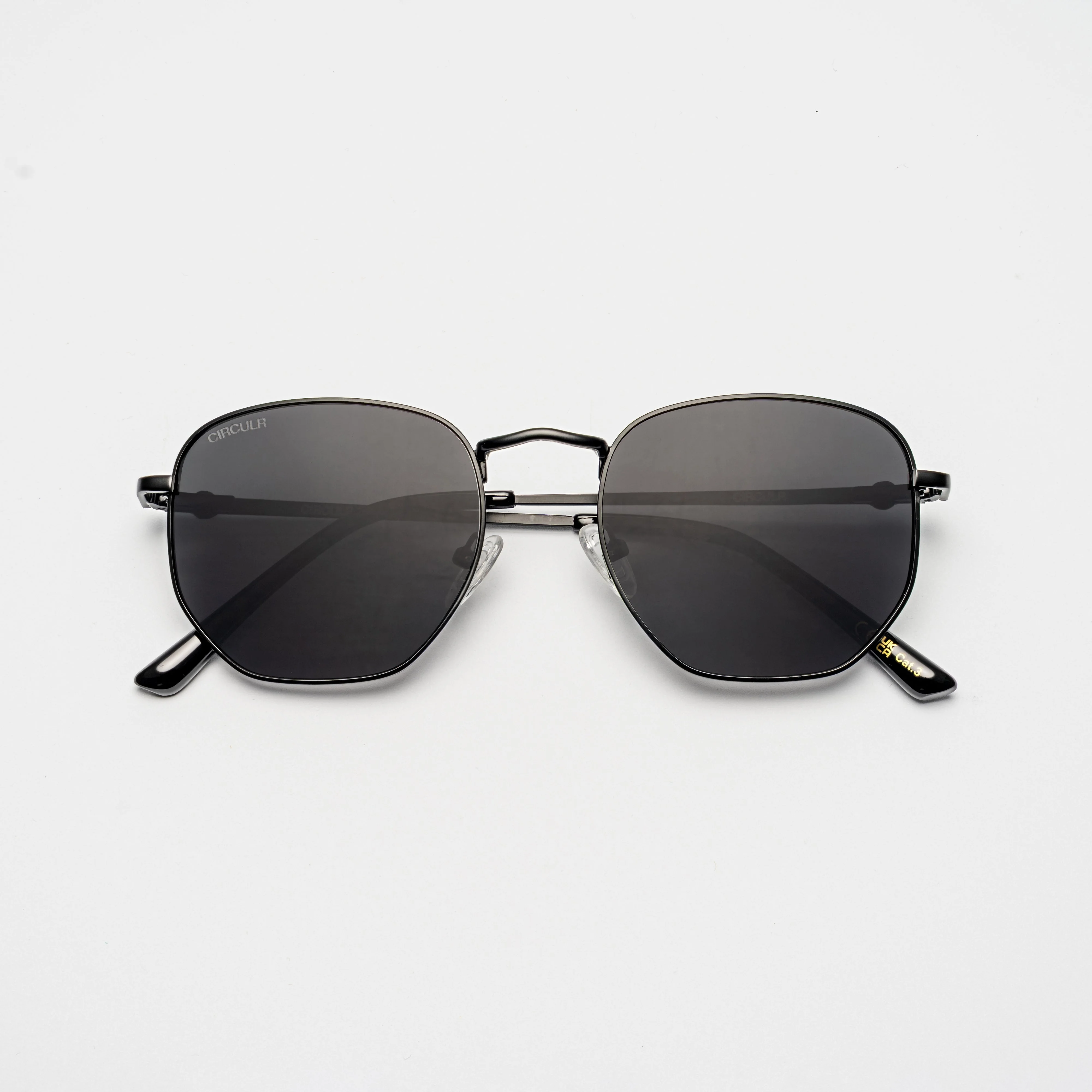 London 000 - Pre-Order