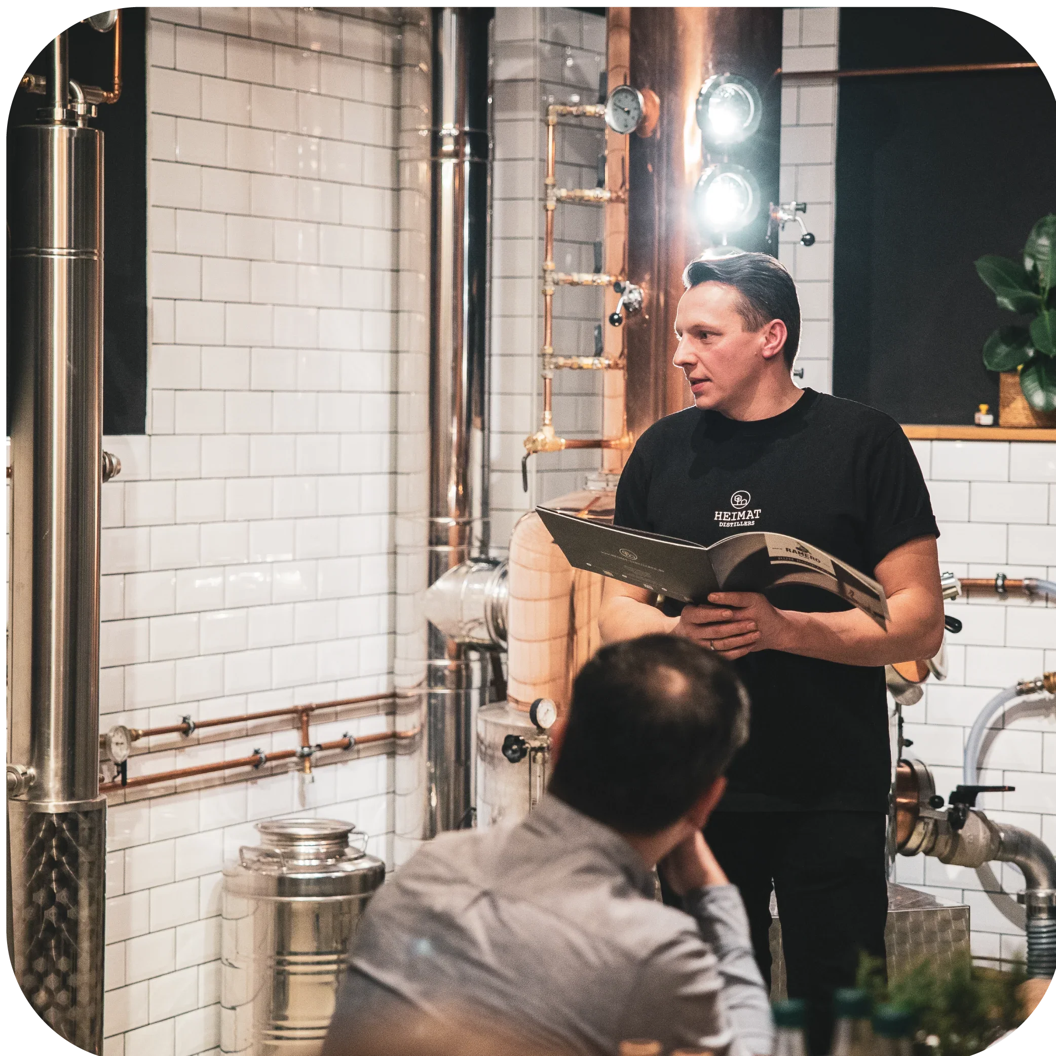 TASTINGS UND TOUREN IN DER HEIMAT DESTILLERIE