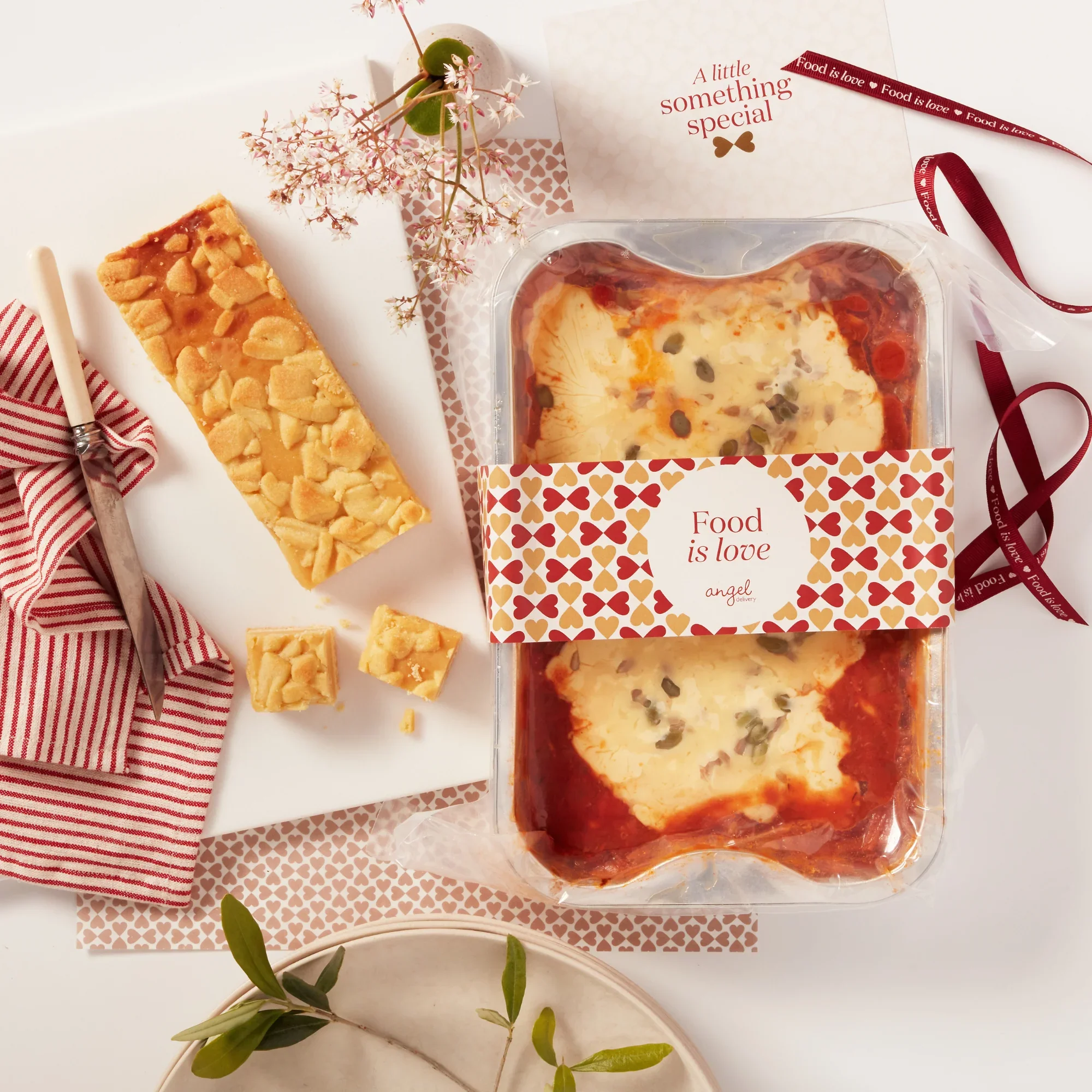 'Angel Picks' Family Meal Box