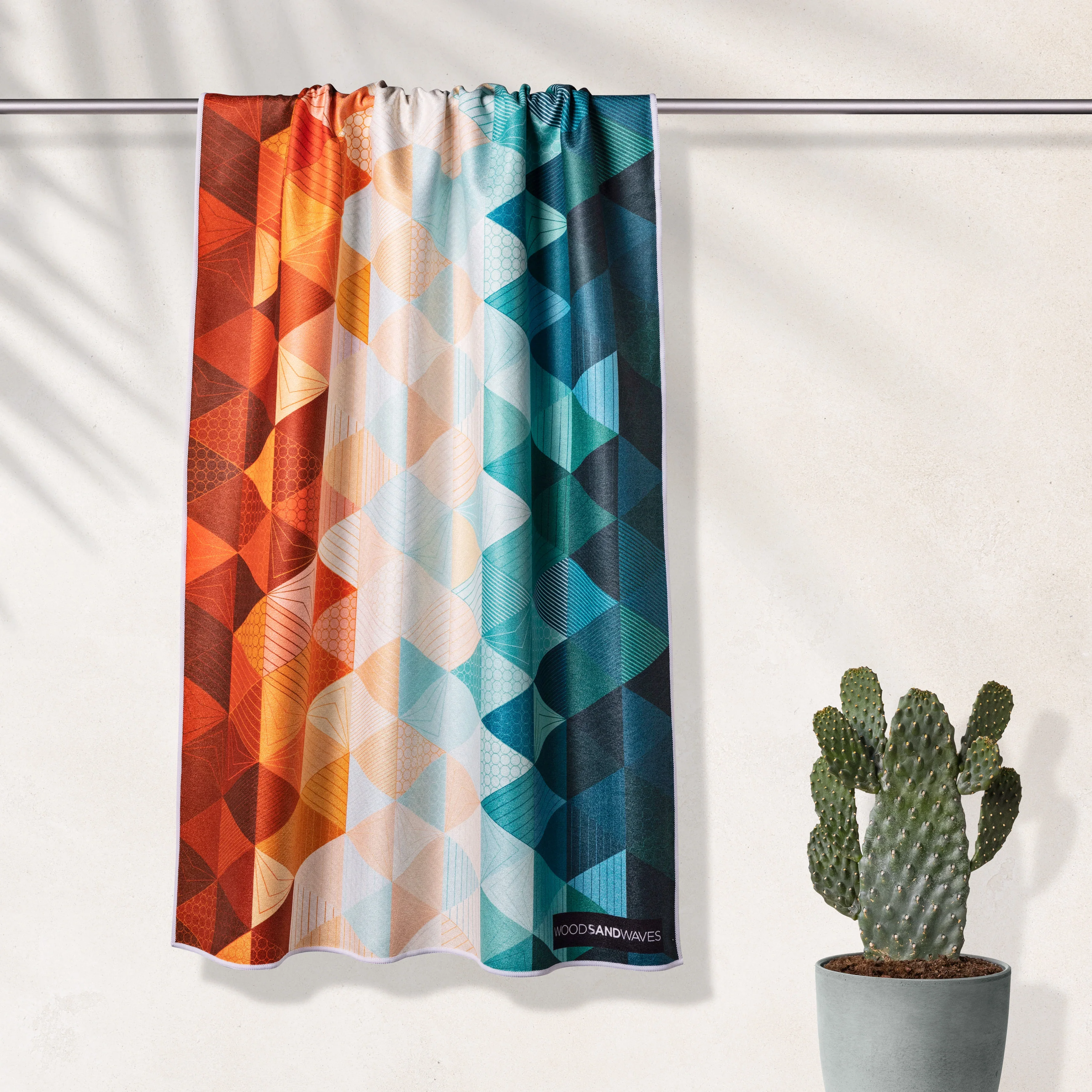 Schnelltrocknendes Reise- und Strandtuch mit Geheimfach