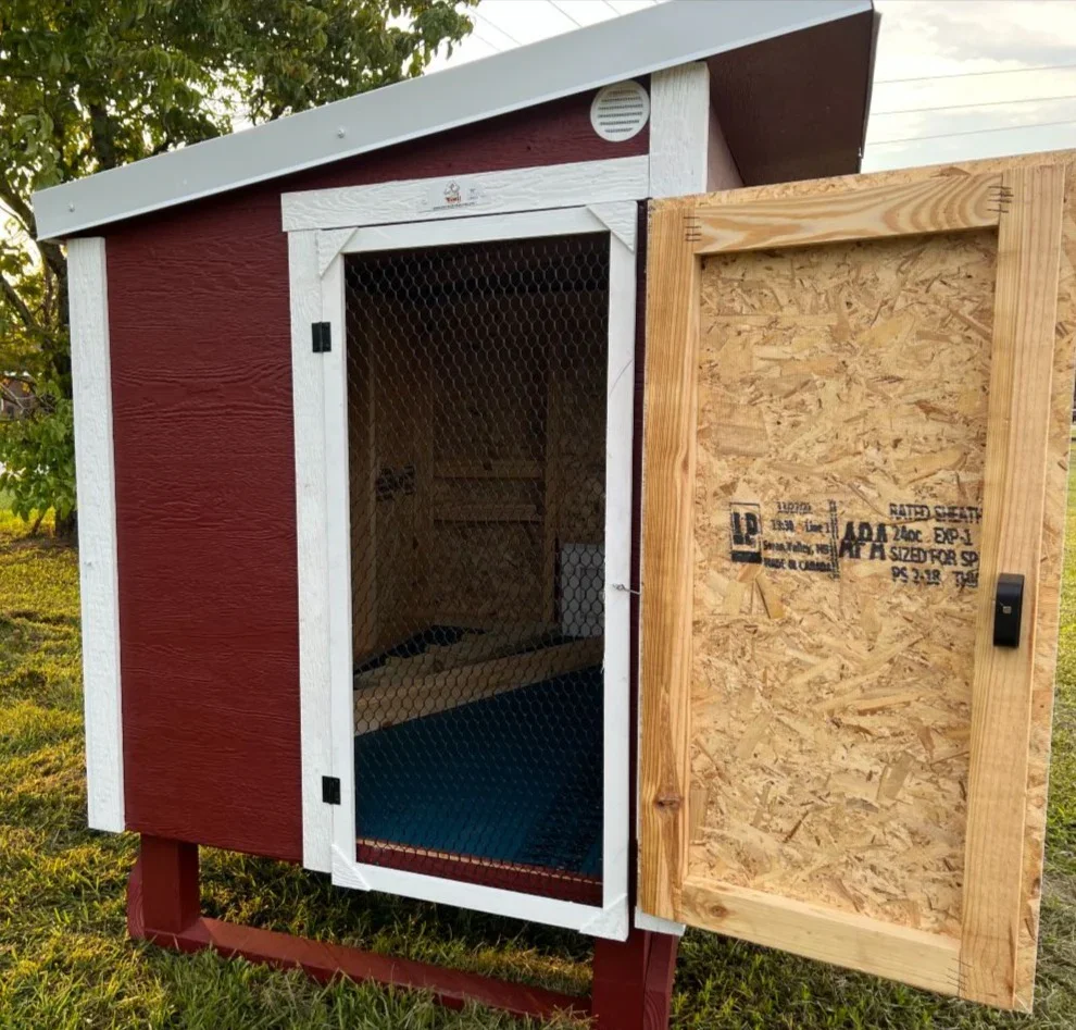 Chicken Coop Ventilation Door