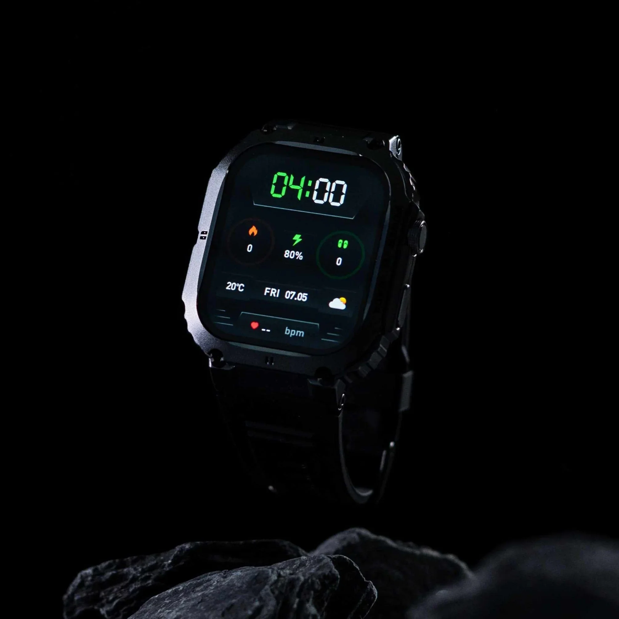 Luxium Stinger - Durable Smart Watch