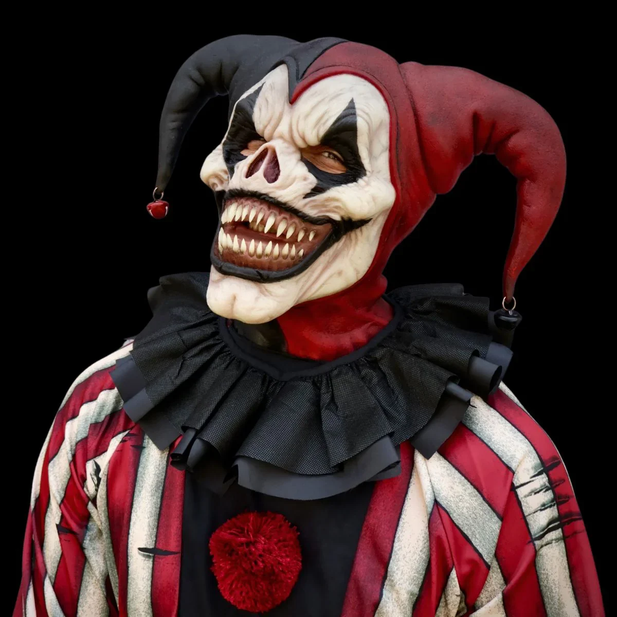 Jester Clown Mask – Dark Carnival Edition