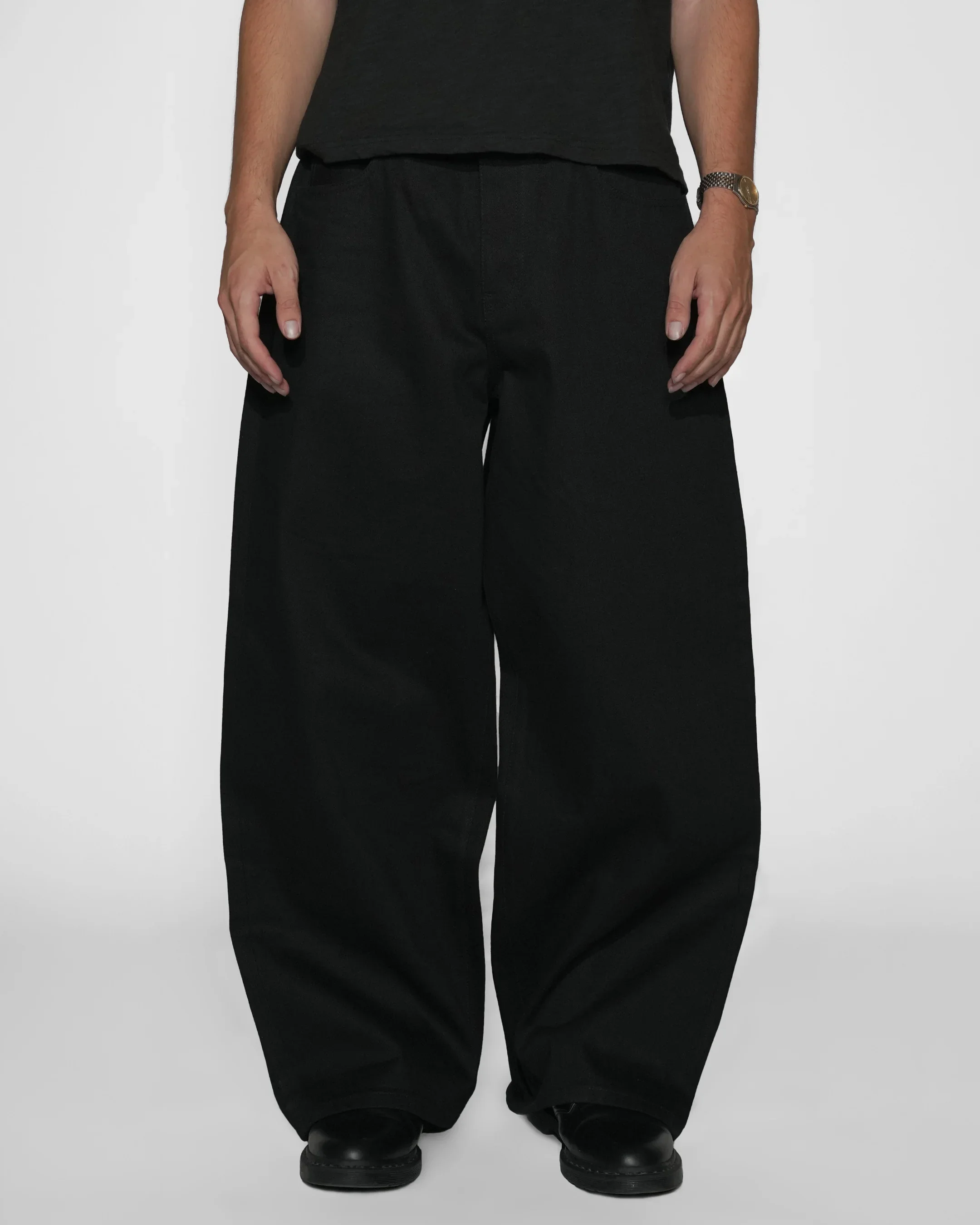 JAPANESE SELVEDGE MATTE BLACK BAGGY JEANS