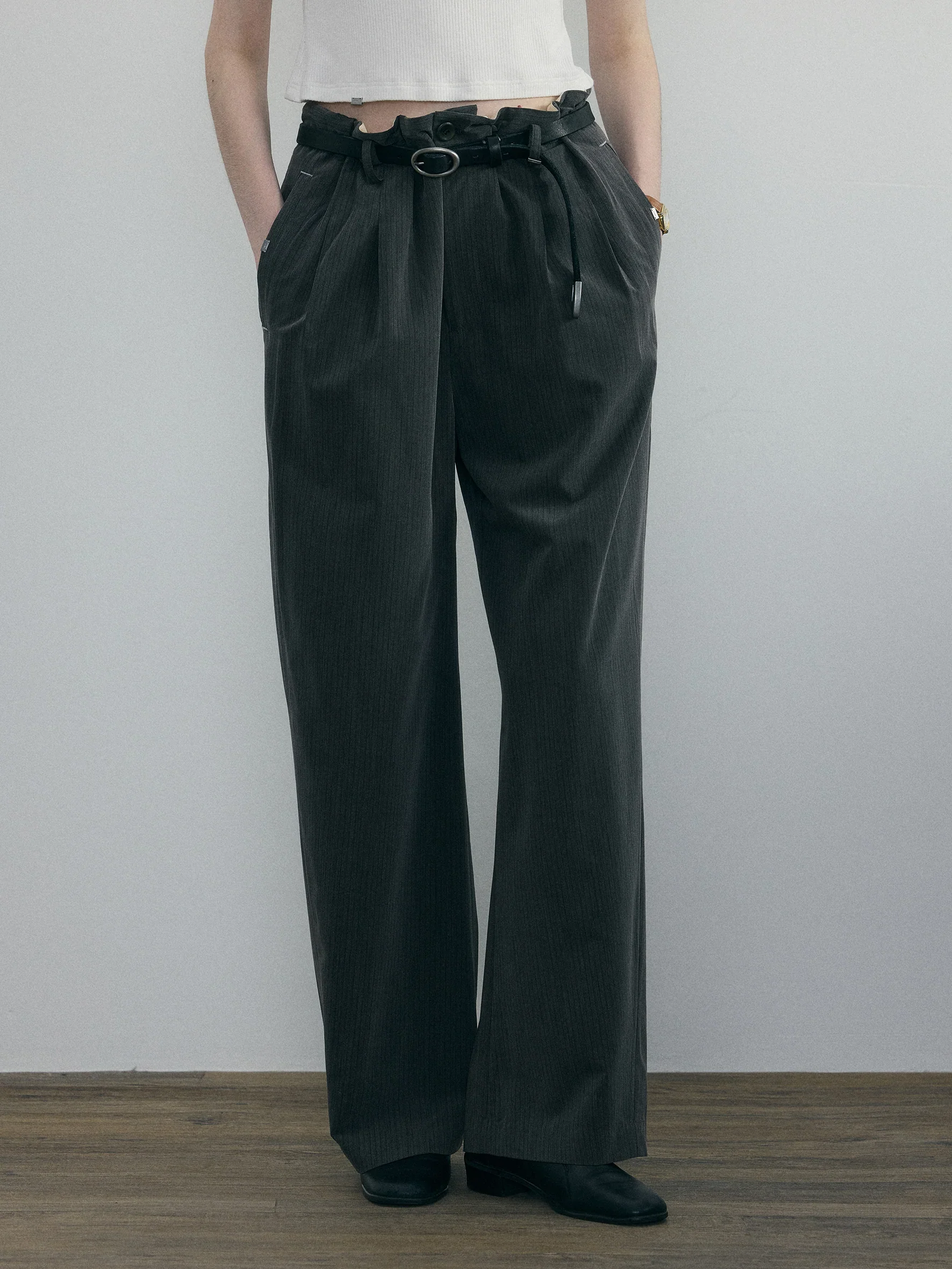 011 - Vrille Tailored Pants