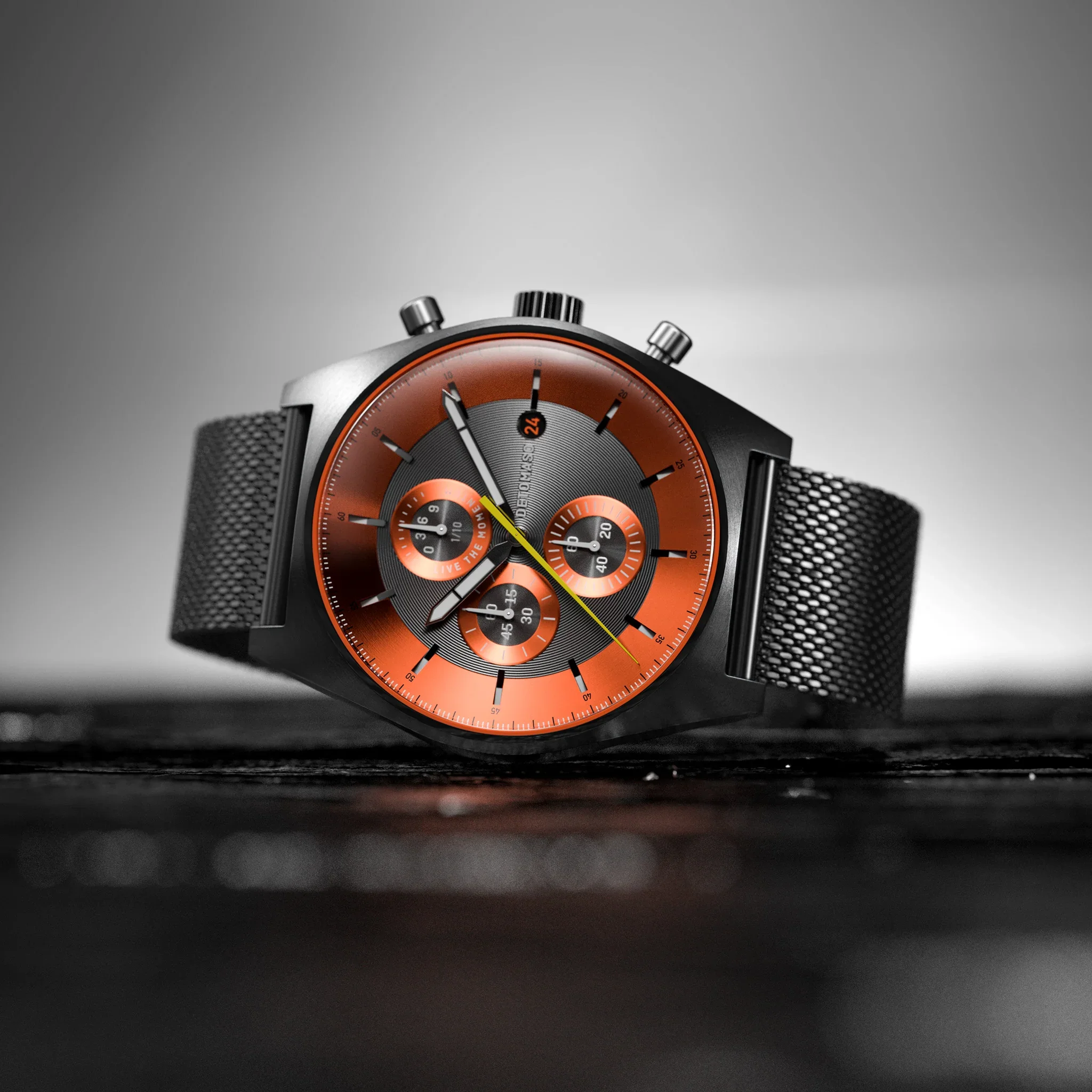 D10 Chronograph – Gray Orange