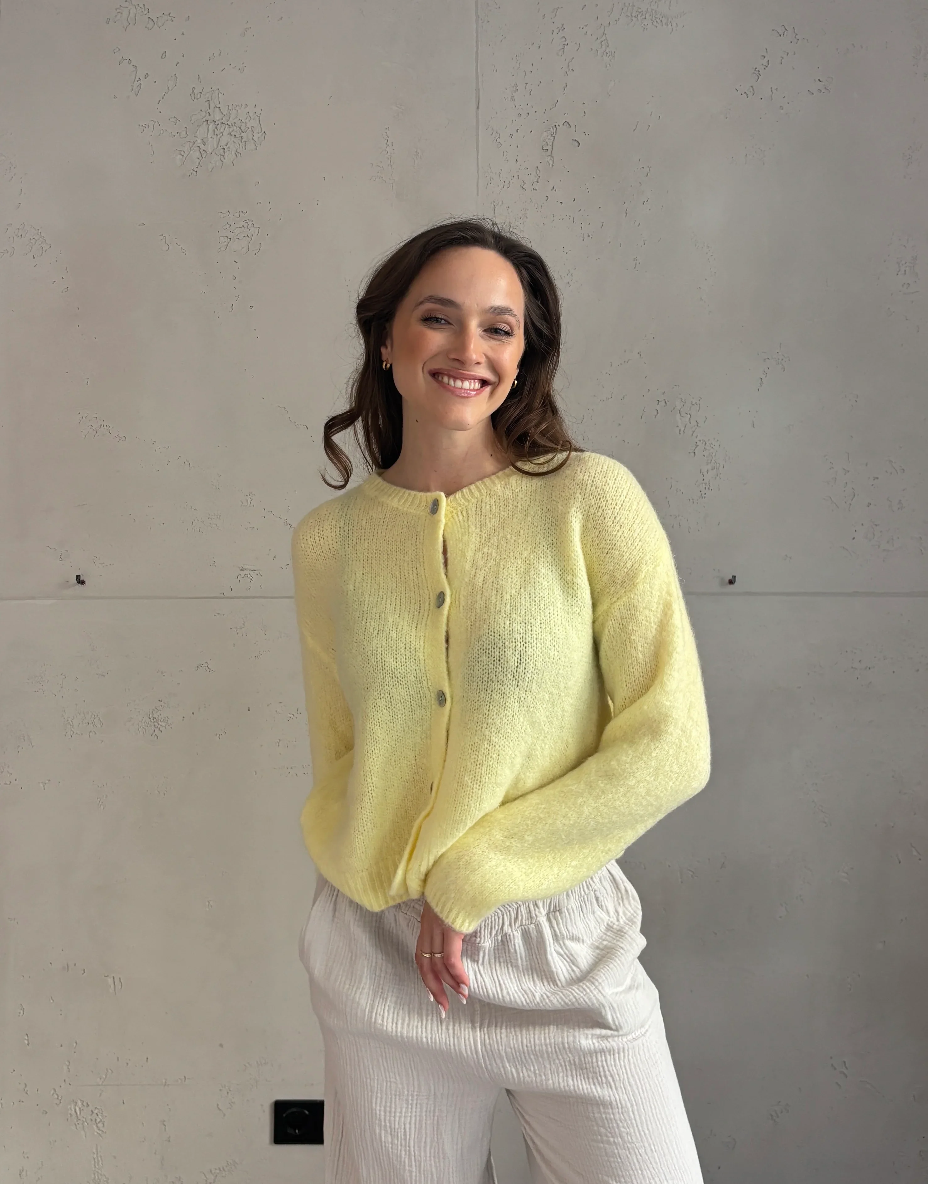 Mohair Strickjacke mit Rundhals