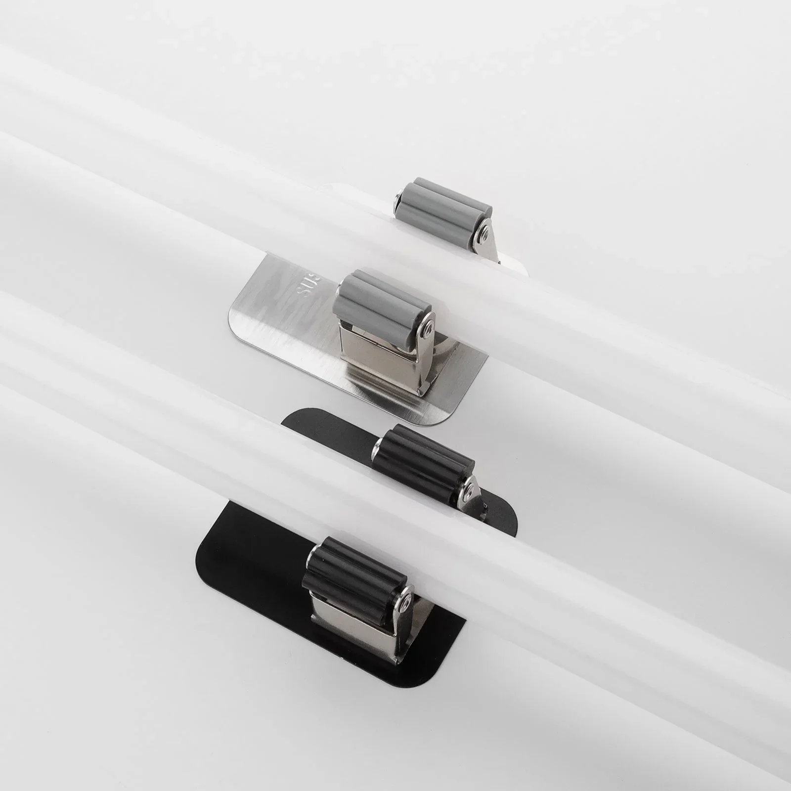 Vertical Saber Wall Mount Display