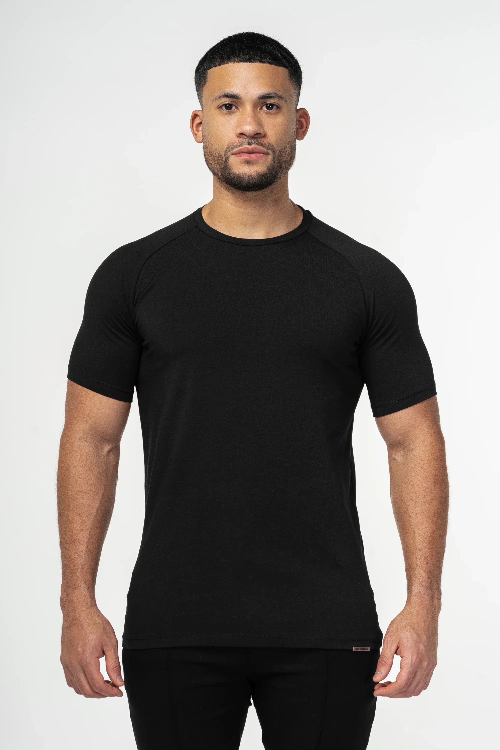 THE MUSCLE BASIC T-SHIRT