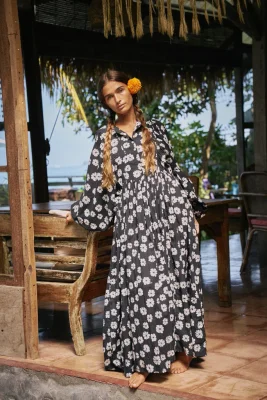 Anika Maxi Dress ~ White Cosmos