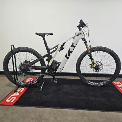 Ex Demo - Husqvarna Mountain Cross MC6 - Large