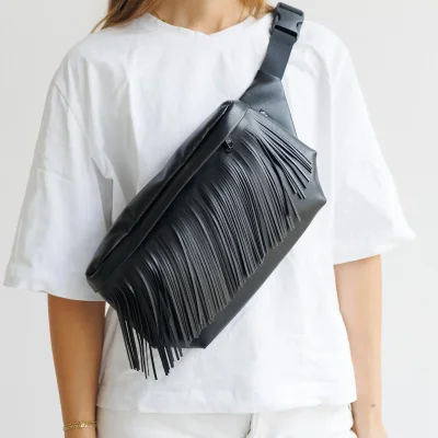 Bauchtasche Groß Eckig Kunstleder Fransen Schwarz