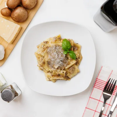 Glutenfreie Paccheri mit getrüffelten Pilzen