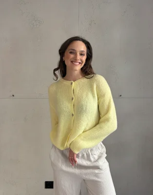 Mohair Strickjacke mit Rundhals