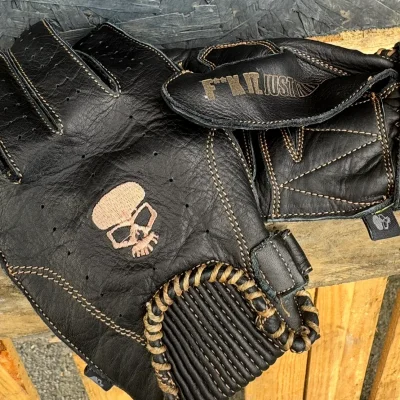 Motorcycle Glove Protective Snatch Leather Black