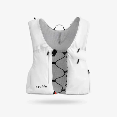 HYDRATION VEST / 01 - Trinkweste