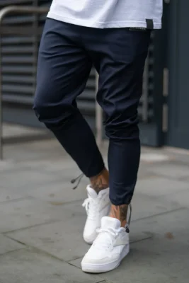 VANTAGE TROUSERS - NAVY